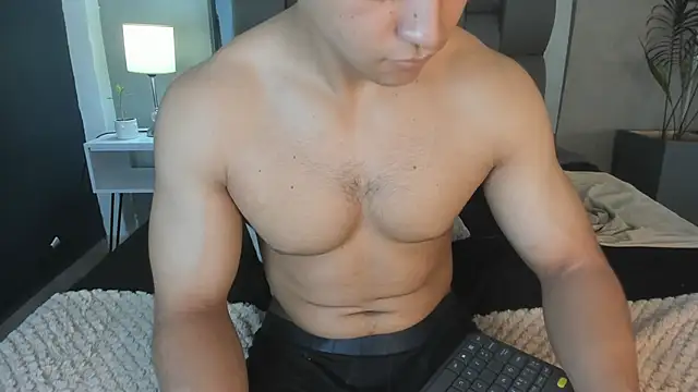 Snapshot of Charlie___Musk chatting on June 3, 2026, 2:33 pm Charlie Musk online show from June 3, 2026, 2:33 pm