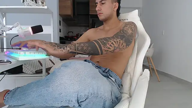 CaishenX  online show from June 16, 2026, 4:42 pm