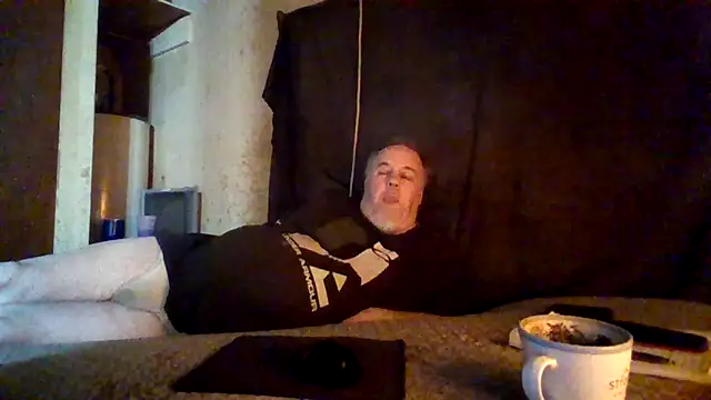 Snapshot of Nightshade1195 chatting on May 5, 2026, 9:01 pm Nightshade1195 online show from May 5, 2026, 9:01 pm