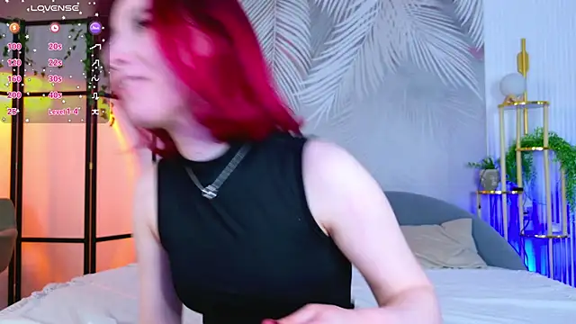 TinaTores online show from July 23, 2026, 6:06 pm