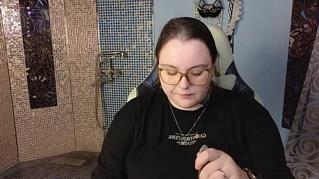 CatherineClaire online show from August 9, 2026, 4:12 pm