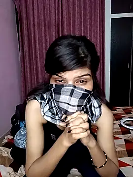 saniyasexy07 online show from April 27, 2026, 8:07 pm