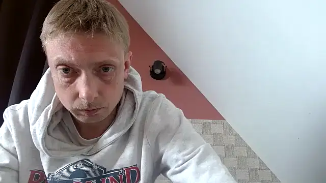 Snapshot of french59121 chatting on May 13, 2026, 3:20 pm french59121 online show from May 13, 2026, 3:20 pm