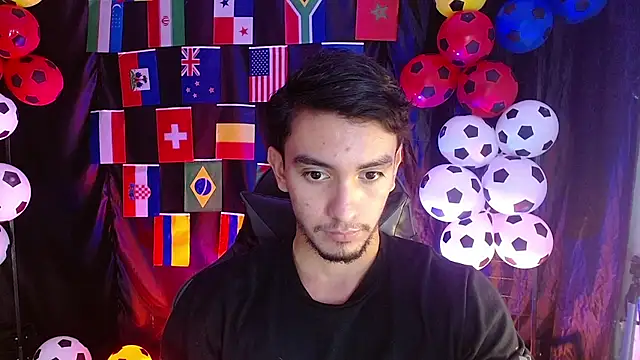 Snapshot of dante_18cm_ chatting on June 26, 2026, 12:26 am dante 18cm online show from June 26, 2026, 12:26 am