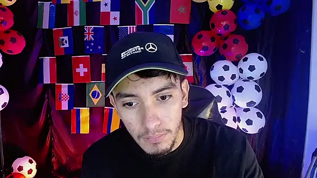 Snapshot of dante_18cm_ chatting on June 27, 2026, 12:37 am dante 18cm online show from June 27, 2026, 12:37 am