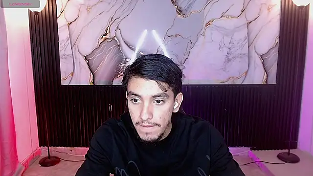 Snapshot of dante_18cm_ chatting on August 1, 2026, 6:29 pm dante 18cm online show from August 1, 2026, 6:29 pm