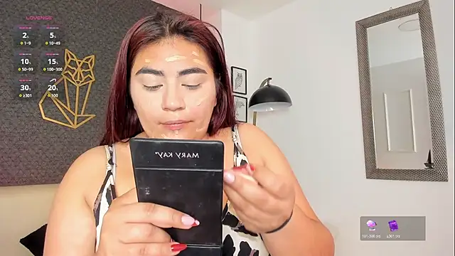 Snapshot of Nina_voss chatting on June 9, 2026, 7:58 pm Nina voss online show from June 9, 2026, 7:58 pm