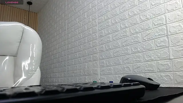 Jhota diamond online show from April 29, 2026, 8:04 pm