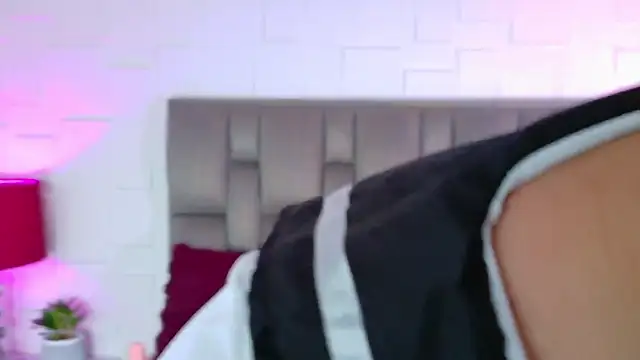 Snapshot of KeiryGinger chatting on May 21, 2026, 6:48 pm KeiryGinger online show from May 21, 2026, 6:48 pm