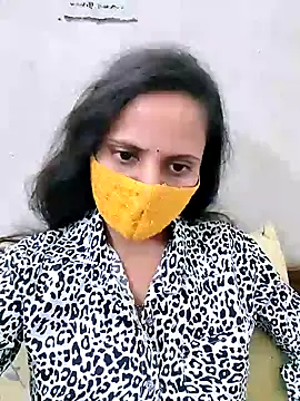 Snapshot of Cutie_Neetu chatting on May 9, 2026, 6:24 pm Cutie Neetu online show from May 9, 2026, 6:24 pm