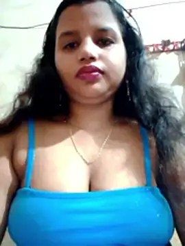 Snapshot of Nigar_Hatun chatting on May 4, 2026, 6:15 pm Nigar Hatun online show from May 4, 2026, 6:15 pm