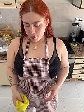lumazzy online show from May 13, 2026, 3:31 pm