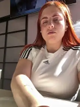 lumazzy online show from May 19, 2026, 3:51 pm