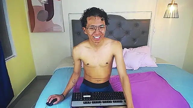 Snapshot of Lubli_thodez chatting on May 11, 2026, 1:50 pm Lubli thodez online show from May 11, 2026, 1:50 pm