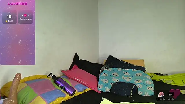 Snapshot of EliVanegas chatting on June 14, 2026, 8:11 pm EliVanegas online show from June 14, 2026, 8:11 pm