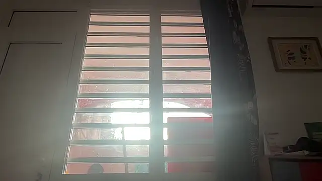 Snapshot of BabouK9712 chatting on May 19, 2026, 9:43 pm BabouK9712 online show from May 19, 2026, 9:43 pm