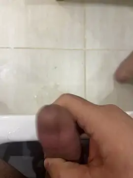 plexr online show from April 25, 2026, 2:14 am