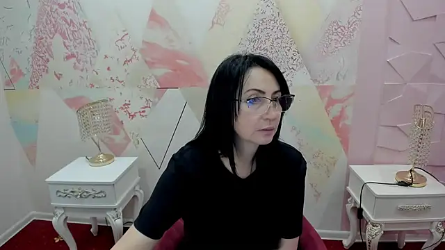 Jinaluv4 online show from April 22, 2026, 2:18 pm