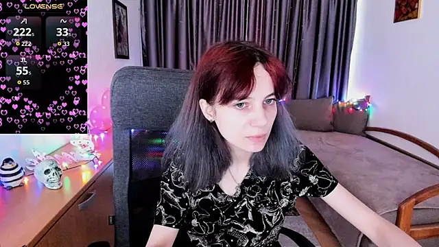 Snapshot of MiniLysii chatting on July 16, 2026, 6:19 am MiniLysii online show from July 16, 2026, 6:19 am