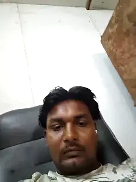 Snapshot of Gujju_here chatting on June 23, 2026, 7:06 am Gujju here online show from June 23, 2026, 7:06 am