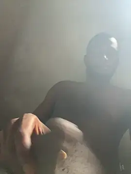 bigcumt online show from April 25, 2026, 2:47 pm