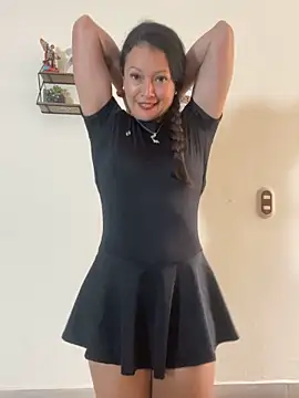 Snapshot of SamiiContreras_ chatting on June 9, 2026, 6:19 pm SamiiContreras online show from June 9, 2026, 6:19 pm