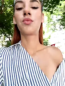 Snapshot of bebeluna001 chatting on June 28, 2026, 10:10 am bebeluna001 online show from June 28, 2026, 10:10 am