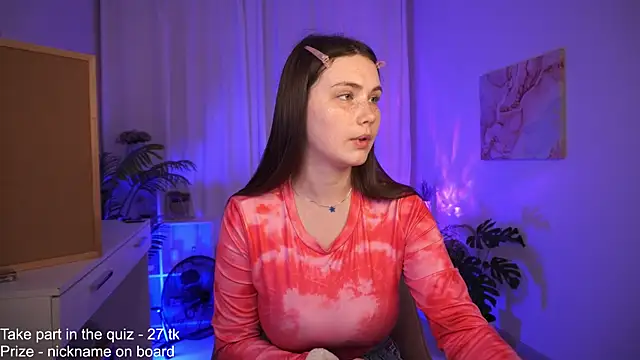 Snapshot of BettyMarlowe chatting on July 8, 2026, 5:23 am BettyMarlowe online show from July 8, 2026, 5:23 am