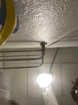 kasiakarin1 online show from April 22, 2026, 8:43 pm