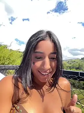 SaryJonex online show from July 28, 2026, 2:35 pm