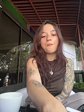 Snapshot of Charlotte_Rossee chatting on July 22, 2026, 1:47 pm Charlotte Rossee online show from July 22, 2026, 1:47 pm