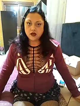 Darklilithrose1  online show from May 22, 2026, 9:31 pm