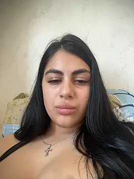 Snapshot of LilyLovell chatting on May 26, 2026, 11:50 am LilyLovell online show from May 26, 2026, 11:50 am