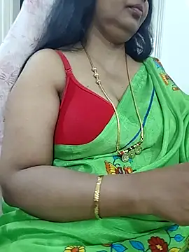 Snapshot of Nayana_456 chatting on June 4, 2026, 4:51 am Nayana 456 online show from June 4, 2026, 4:51 am