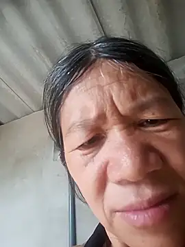 -Kana- online show from April 25, 2026, 5:54 am