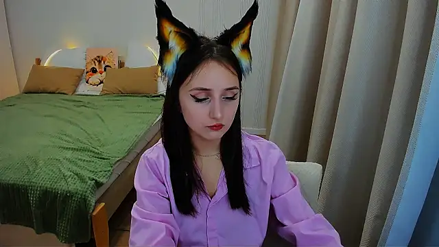 JulietteMonli online show from July 24, 2026, 7:01 pm