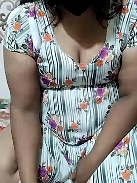 Snapshot of Mamta_Rathor chatting on July 31, 2026, 5:01 pm Mamta Rathor online show from July 31, 2026, 5:01 pm