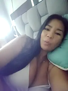 Snapshot of Angelsashaa07 chatting on July 15, 2026, 10:31 am Angelsashaa07 online show from July 15, 2026, 10:31 am