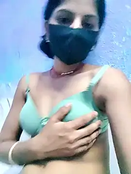 Snapshot of RUHI_1143 chatting on May 9, 2026, 7:19 pm RUHI 1143 online show from May 9, 2026, 7:19 pm