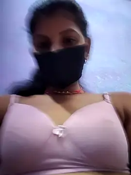 Snapshot of RUHI_1143 chatting on June 2, 2026, 5:42 am RUHI 1143 online show from June 2, 2026, 5:42 am