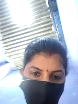 Snapshot of RUHI_1143 chatting on June 21, 2026, 5:21 am RUHI 1143 online show from June 21, 2026, 5:21 am