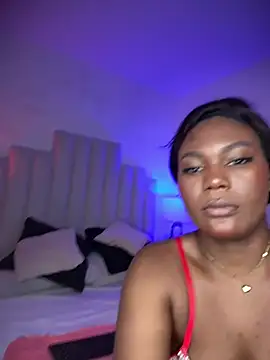 Snapshot of Ariadna24_ chatting on July 21, 2026, 4:04 am Ariadna24 online show from July 21, 2026, 4:04 am