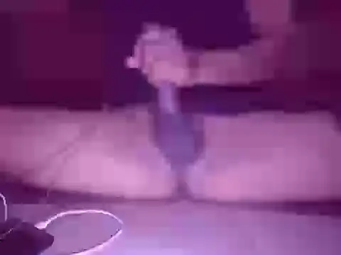 Snapshot of EnjoyMex69 chatting on January 27, 2025, 6:41 am EnjoyMex69 online show from January 27, 2025, 6:41 am