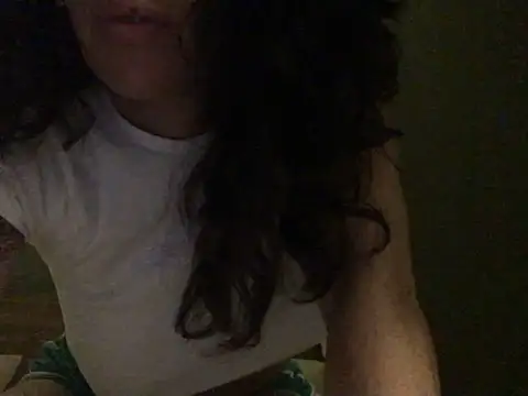 claraxloveuse online show from May 19, 2026, 8:48 pm