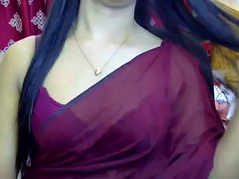 Alina Nur online show from July 18, 2026, 3:27 pm