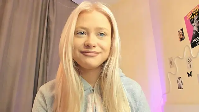 MidnightPoise online show from June 25, 2026, 5:07 am
