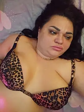 Snapshot of -CUTE-EVVIL- chatting on June 19, 2026, 10:24 pm -CUTE-EVVIL- online show from June 19, 2026, 10:24 pm