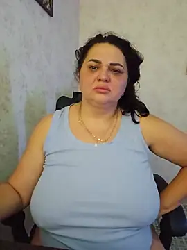 Snapshot of -CUTE-EVVIL- chatting on July 19, 2026, 7:06 pm -CUTE-EVVIL- online show from July 19, 2026, 7:06 pm