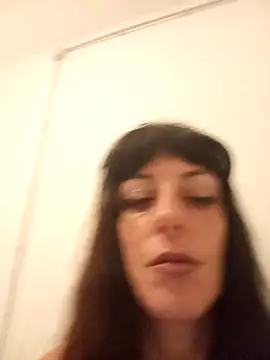Snapshot of Valeriadolce chatting on May 2, 2026, 3:50 pm Valeriadolce online show from May 2, 2026, 3:50 pm