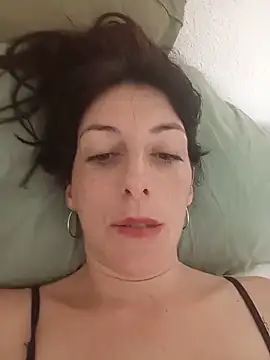 Snapshot of Valeriadolce chatting on May 25, 2026, 12:33 pm Valeriadolce online show from May 25, 2026, 12:33 pm